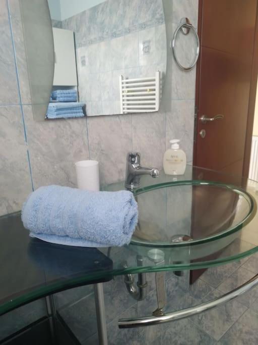 Greek Style Ground Floor Apartment & Pool إياليسوس المظهر الخارجي الصورة